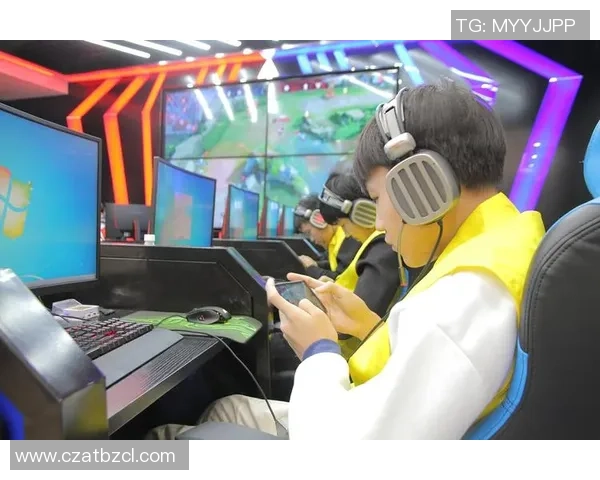 UP战队迎战RA强敌巅峰对决 双方鏖战一触即发 电竞赛场再掀热潮