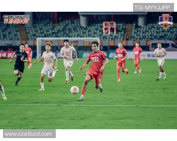 梅州客家主场鏖战劲旅激发球迷热情再掀中超激情风暴